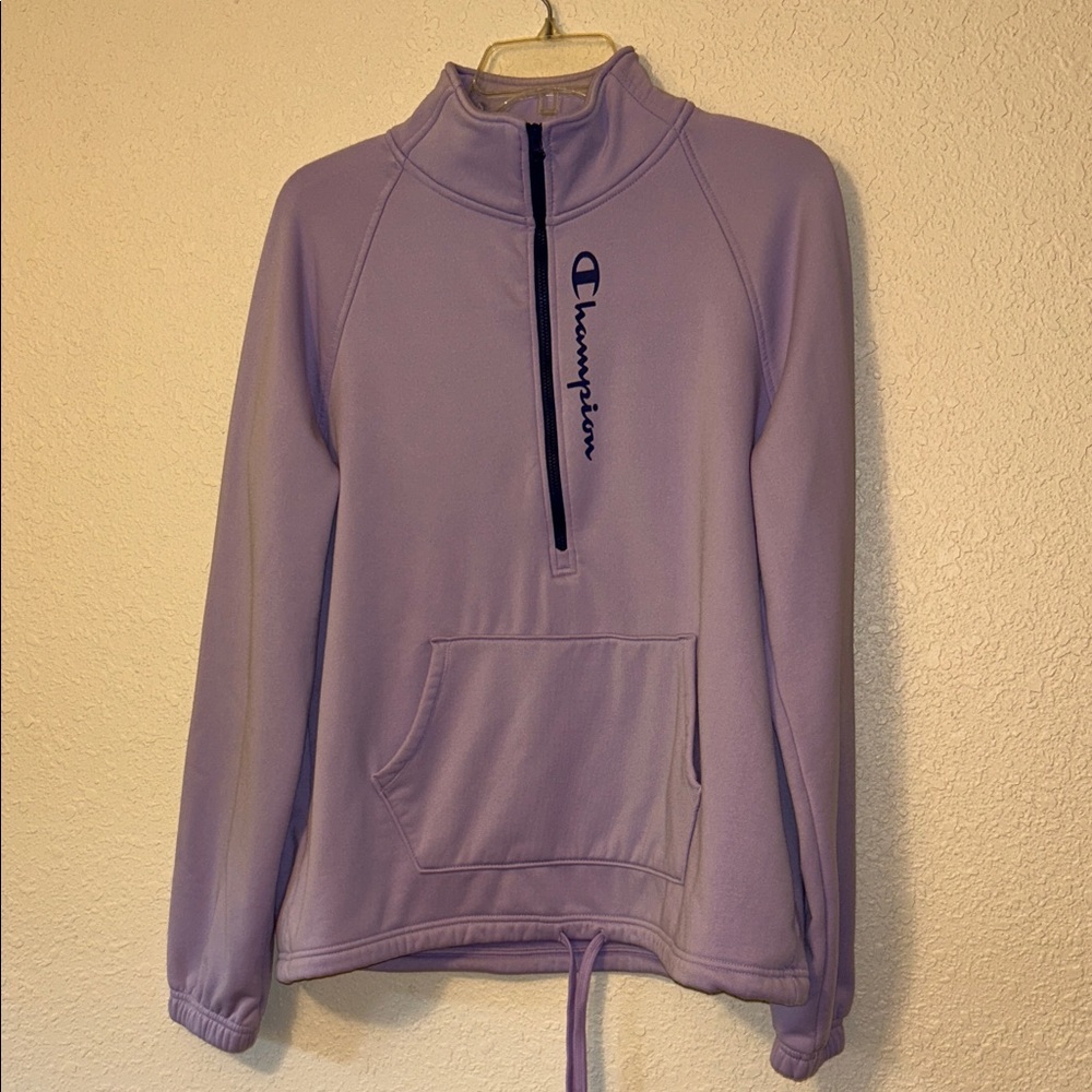 Champion 3/4 zip sweatshirt. Medium.
